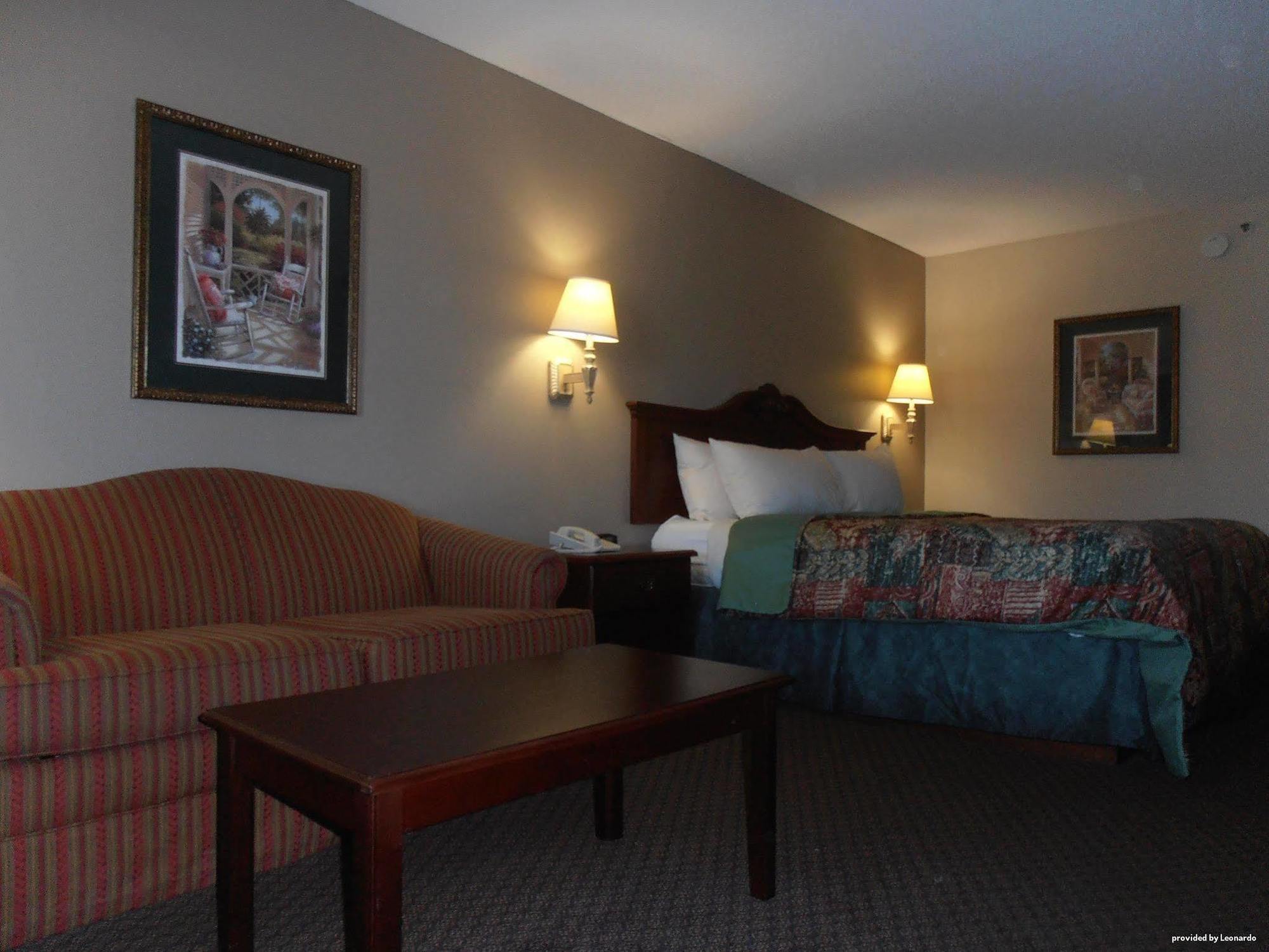 Days Inn & Suites By Wyndham Warner Robins Near Robins Afb Zimmer foto